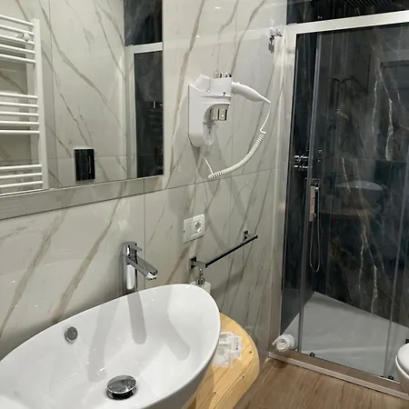 Dante Relais 2* Naples