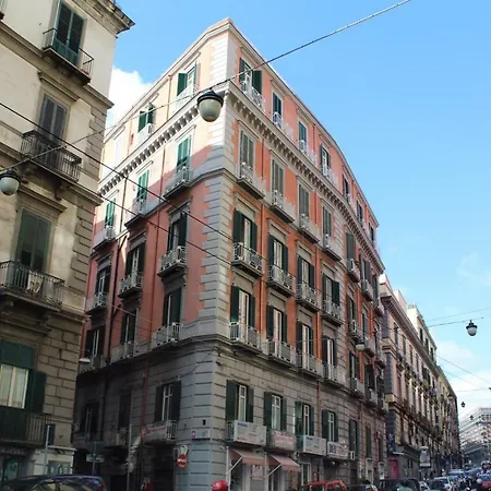 Gasthuis Dante Relais